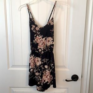 Sleeveless jumpsuit - size Sm